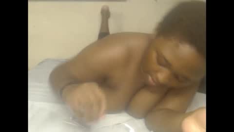 juicyboobssx online show from September 17, 7:04 pm