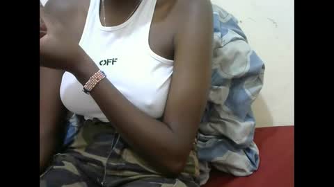 juicyebonitaa online show from December 14, 7:07 pm