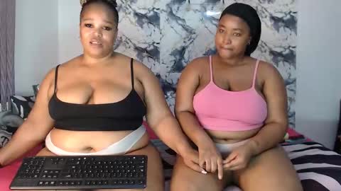 juicyjasminx online show from May 19, 11:33 pm