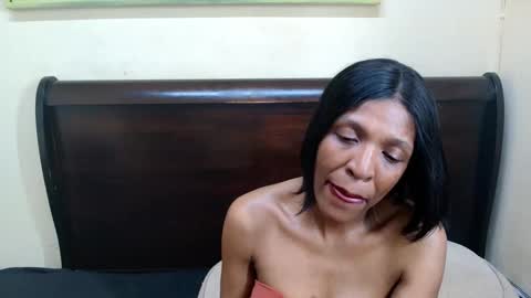 Snapshot of juicykayxxx chatting on October 1, 6:03 pm Miss Kay online show from October 1, 6:03 pm