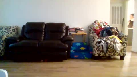 Snapshot of juicylatinabbw chatting on March 5, 6:15 pm juicylatinabbw online show from March 5, 6:15 pm