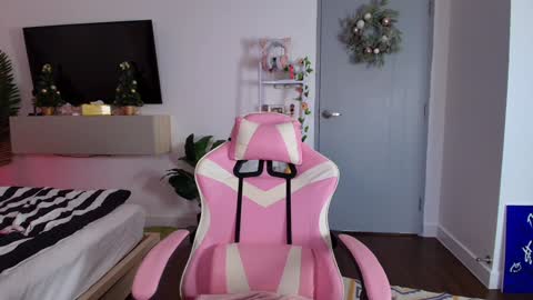 Hiya Im your sweet Lia online show from December 3, 12:40 am