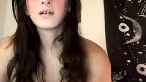 Snapshot of juju16be chatting on February 8, 6:11 pm juju16be online show from February 8, 6:11 pm