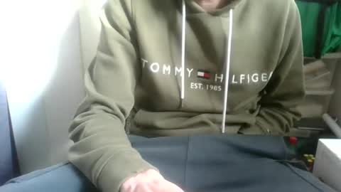 juju78juju online show from November 4, 8:24 am