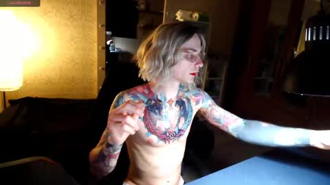 Snapshot of juleea_doll chatting on June 8, 6:30 pm Julia online show from June 8, 6:30 pm