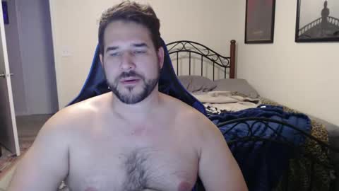 jules25 online show from October 27, 12:47 am