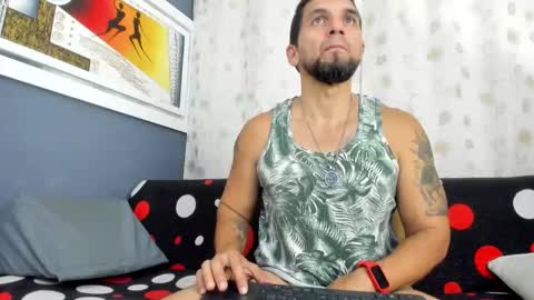 juleslake2 online show from November 24, 1:00 pm