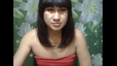 Snapshot of julia111987 chatting on July 12, 7:05 pm JULIA online show from July 12, 7:05 pm