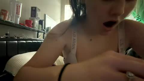 Snapshot of julia4_thewin chatting on July 10, 5:48 pm julia4_thewin online show from July 10, 5:48 pm