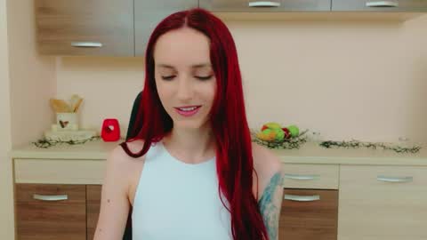Snapshot of julia__jae chatting on June 6, 4:17 am JuliaJae online show from June 6, 4:17 am