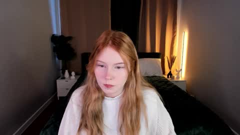 Snapshot of julia_anis chatting on February 5, 2:16 am Julia online show from February 5, 2:16 am