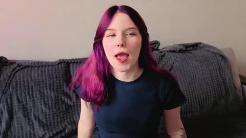 Julia online show from March 31, 1:18 am