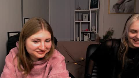 Julia  online show from December 5, 2:00 pm