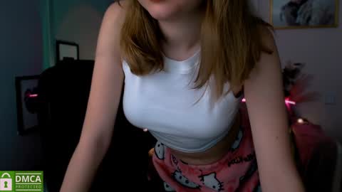 Julia  online show from December 8, 10:19 am