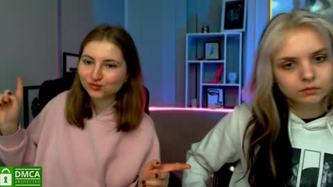 Julia  online show from December 9, 10:32 am