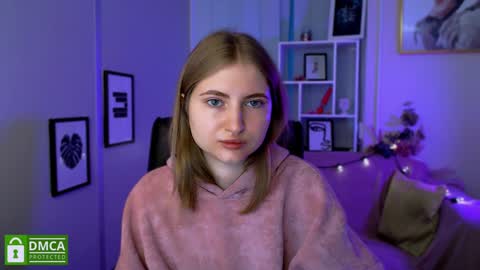 Julia  online show from December 14, 10:34 am