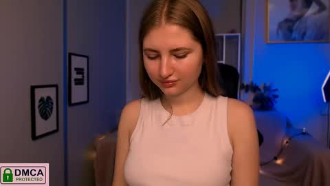 Julia  online show from January 2, 1:19 pm