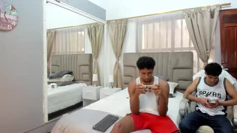 julian billy online show from January 7, 5:42 pm