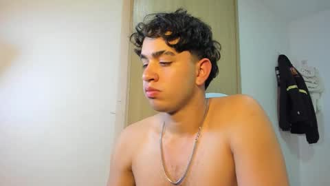 julian billy online show from November 15, 10:12 am