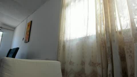 Snapshot of julian_wallace1 chatting on May 15, 5:09 pm julian_wallace1 online show from May 15, 5:09 pm