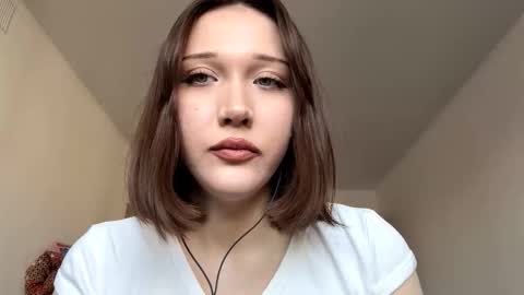 Snapshot of julianbatman chatting on March 14, 11:26 am Kira online show from March 14, 11:26 am