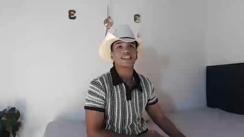 Juliann online show from October 18, 3:24 pm