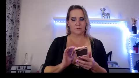 Julia online show from February 12, 11:00 pm