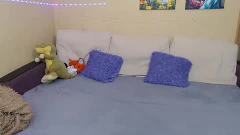 Jul online show from January 17, 11:17 am