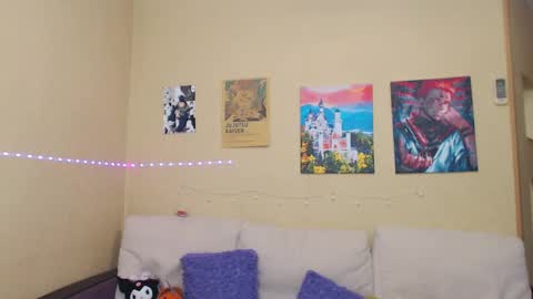 Jul online show from January 27, 6:20 pm