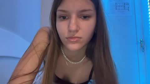 Julie Amazing online show from January 7, 6:43 pm