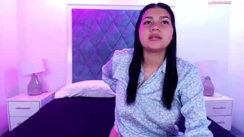 julie_preston online show from June 25, 12:20 pm
