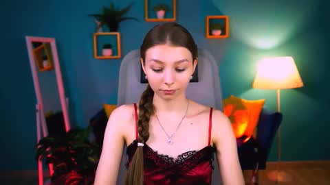 juliedaniel online show from March 6, 5:04 am