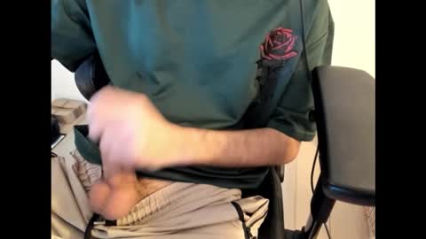 julien1922 online show from January 15, 2:10 pm