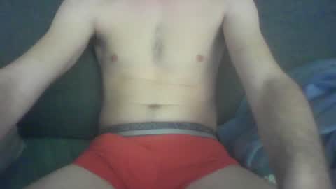 Snapshot of julien6100 chatting on January 5, 12:42 am Juju online show from January 5, 12:42 am