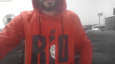 Snapshot of julien6100 chatting on October 24, 9:11 pm Juju online show from October 24, 9:11 pm