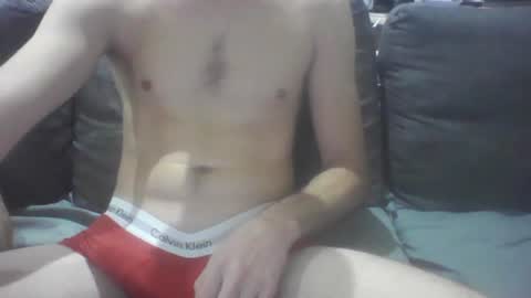 Snapshot of julien6100 chatting on October 31, 12:28 pm Juju online show from October 31, 12:28 pm