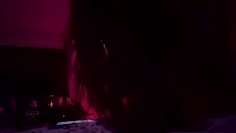 juliet4evaromeo777 online show from September 24, 6:11 pm