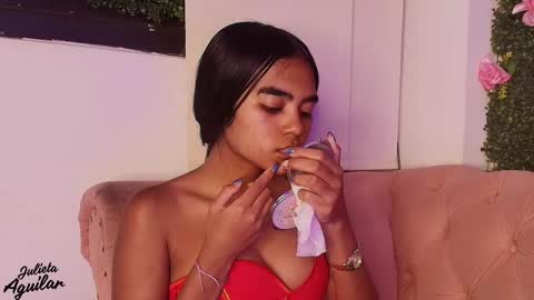 Juli online show from March 15, 6:58 pm