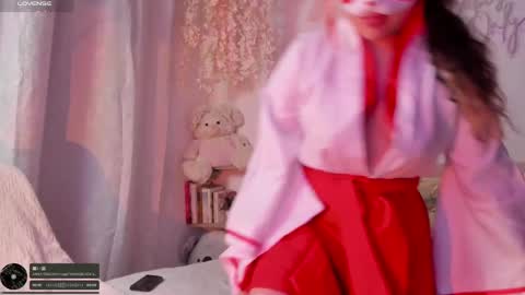 Juli  online show from March 7, 4:24 am