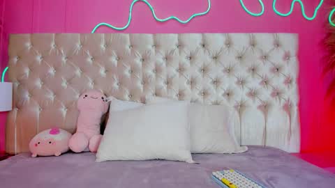 Julieta  online show from March 16, 11:58 am