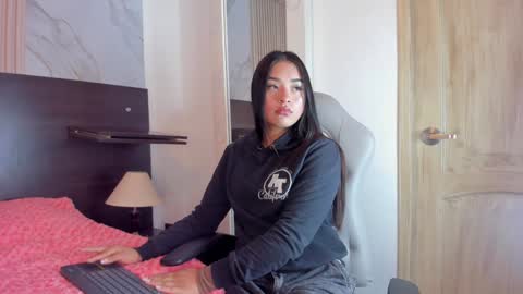 Julieta online show from February 8, 12:06 pm