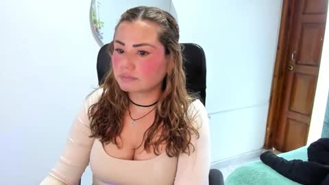 julieta_star69 online show from September 29, 7:19 pm