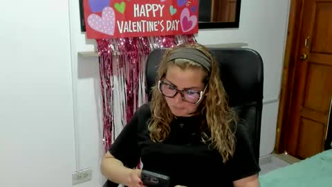 Snapshot of julieta_star69 chatting on February 13, 7:32 pm julieta_star69 online show from February 13, 7:32 pm