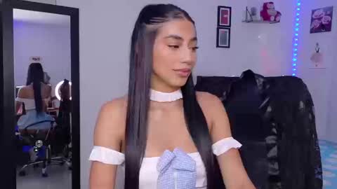 Julieta online show from March 13, 1:29 pm