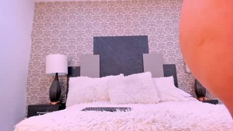 andara velez online show from January 11, 6:01 pm