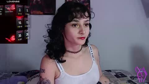 Snapshot of julietajaguar chatting on February 26, 2:57 pm Julieta Jaguar online show from February 26, 2:57 pm