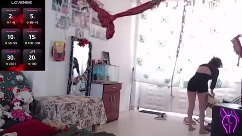 Julieta Jaguar online show from December 15, 4:00 pm