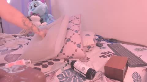 Julieta Vargas online show from January 3, 4:37 pm