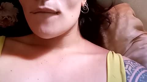 julietfranc28 online show from March 12, 6:03 pm