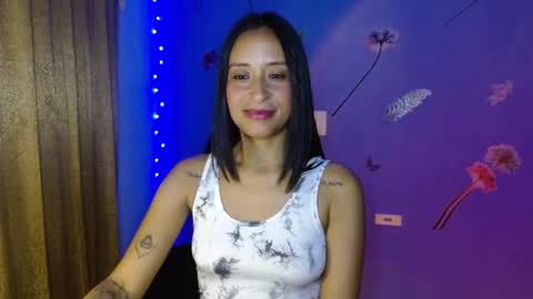 Michelle Smith  online show from November 14, 4:44 am